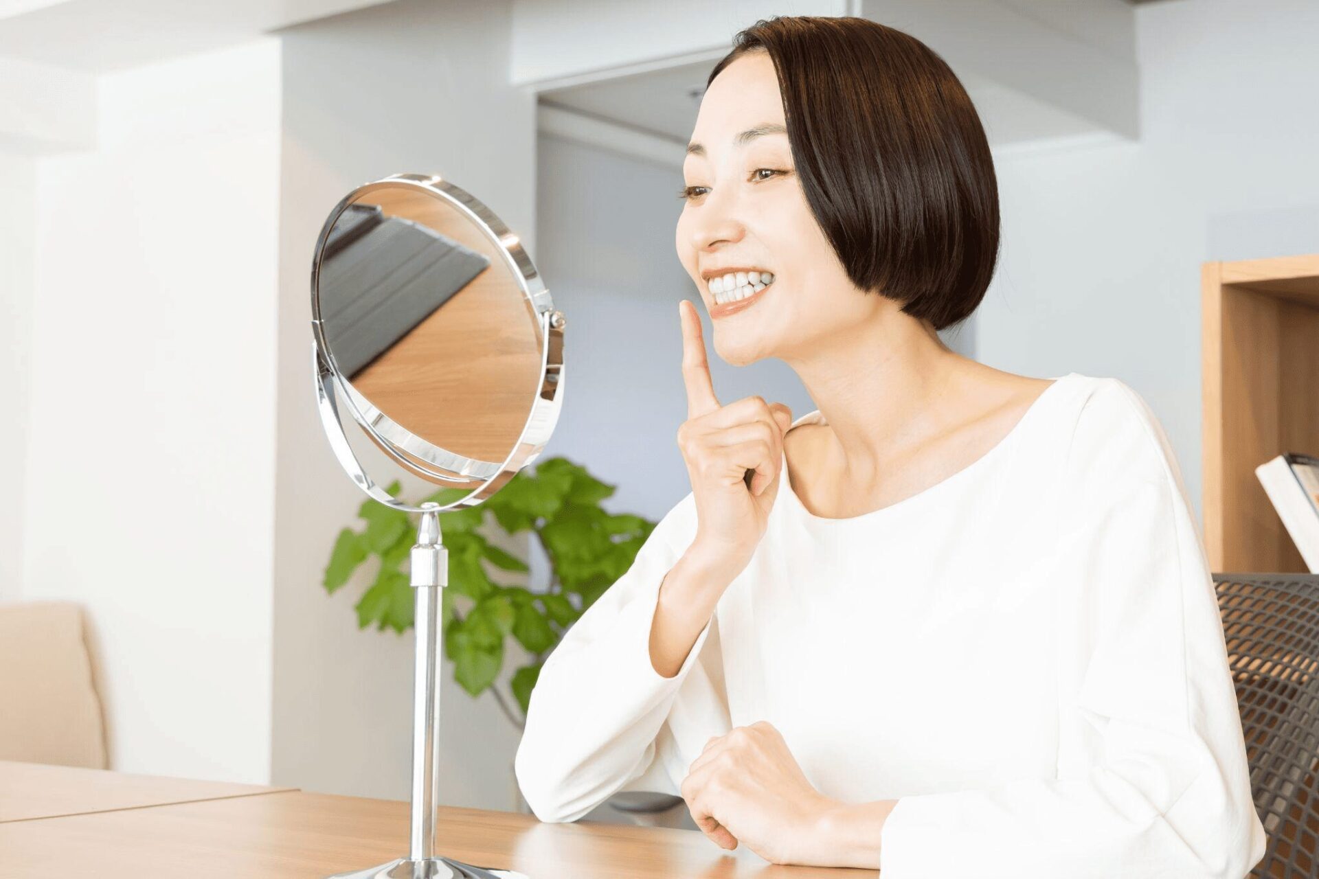 若い人でも部分入れ歯をしている人はいる