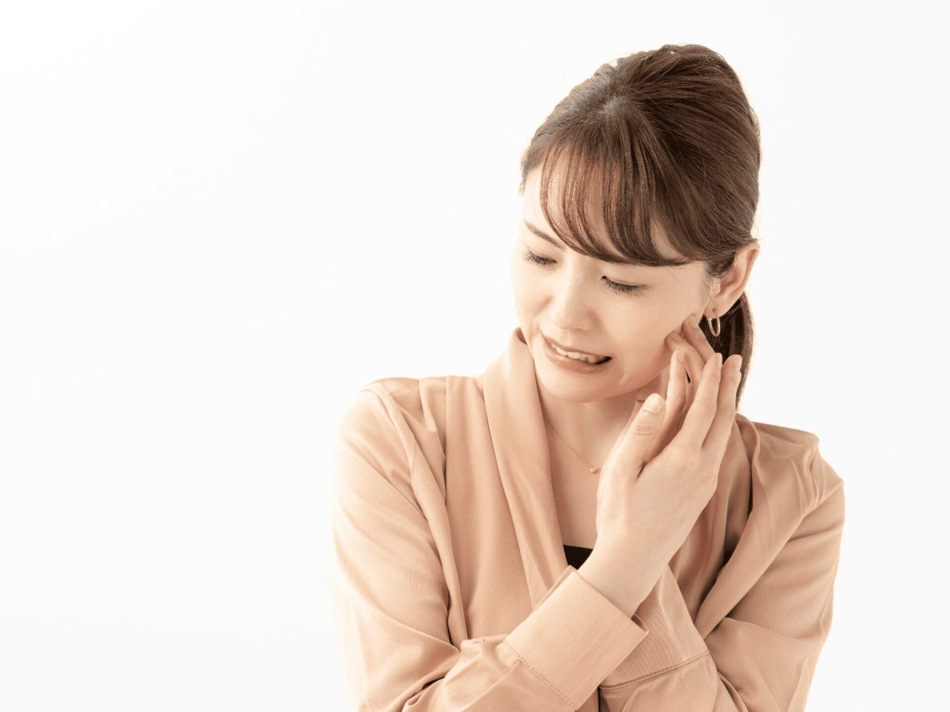 顎関節症で音が鳴るときの対処法